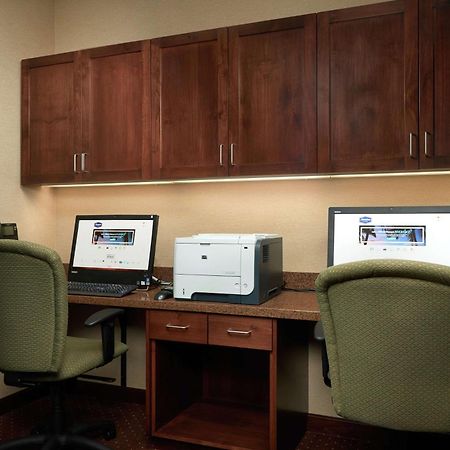 Hampton Inn And Suites Salem Bagian luar foto