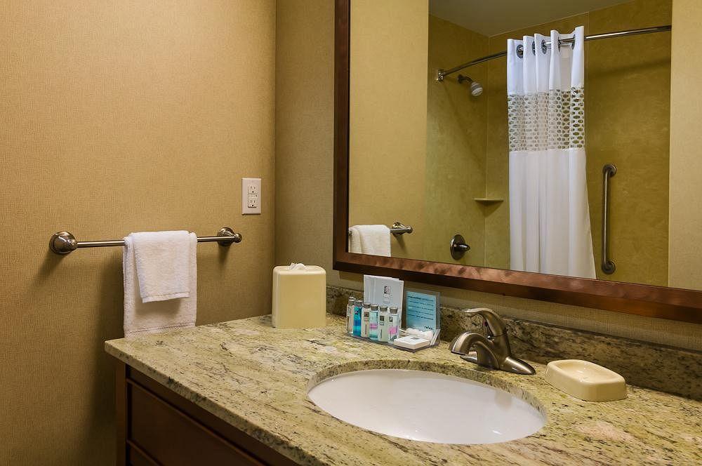 Hampton Inn And Suites Salem Bagian luar foto