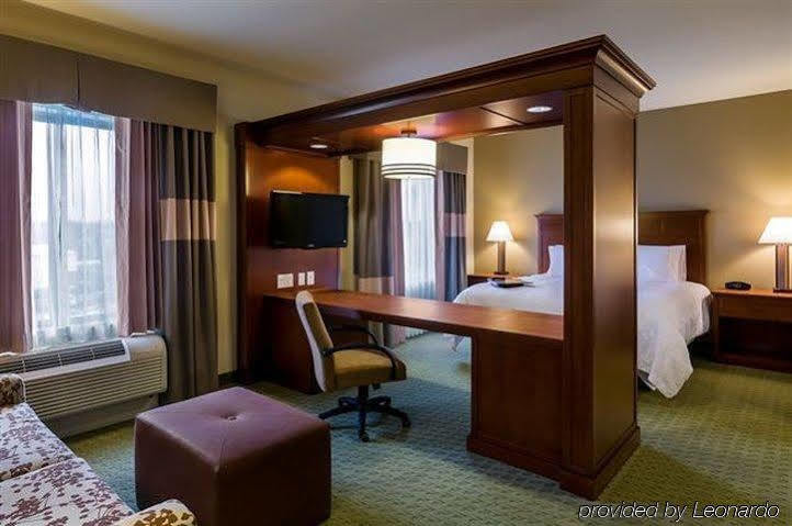 Hampton Inn And Suites Salem Bagian luar foto